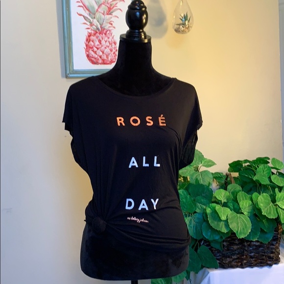 NWOT Betsey Johnson Performance Top - Picture 1 of 8